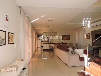 Casa à venda com 300m², 2 quartos, 2 suítes, 6 vagas no bairro Campeche em Florianópolis - Foto 5