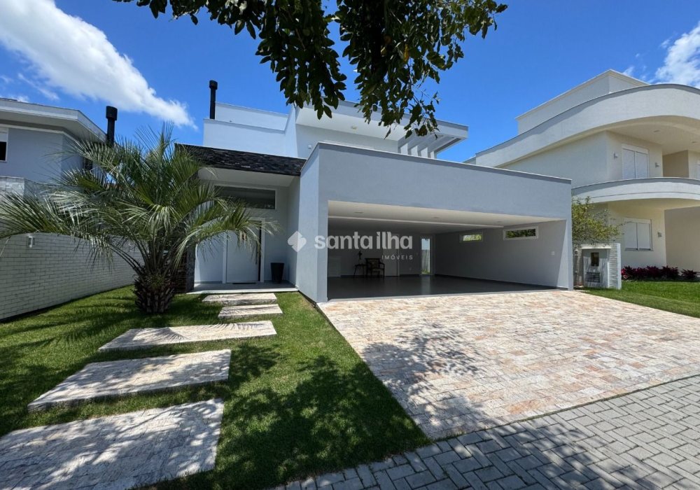 Casa em Condomínio à venda com 280m², 3 quartos, 1 suíte, 5 vagas no bairro Rio Tavares em Florianópolis - Foto 1