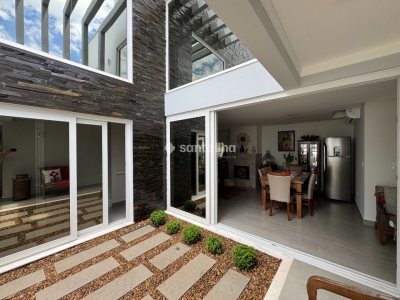 Casa em Condomínio à venda com 280m², 3 quartos, 1 suíte, 5 vagas no bairro Rio Tavares em Florianópolis - Foto 9