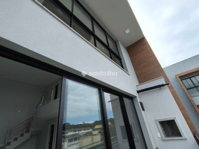 Apartamento para alugar ou comprar com 77m², 1 quarto, 1 suíte, 1 vaga no bairro Lagoa da Conceição em Florianópolis - Foto 3