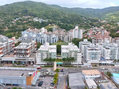 Apartamento à venda com 86m², 3 quartos, 1 suíte, 2 vagas no bairro Córrego Grande em Florianópolis - Foto 4
