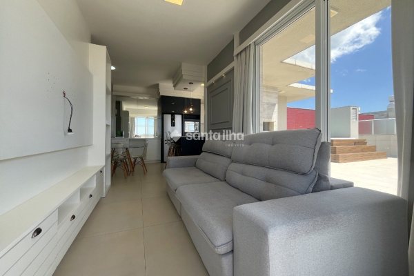 Cobertura para alugar com 179m², 3 quartos, 1 suíte, 1 vaga no bairro Campeche em Florianópolis