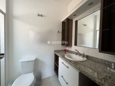 Casa para alugar com 133m², 3 quartos, 1 suíte, 2 vagas no bairro Campeche Central em Florianópolis - Foto 14