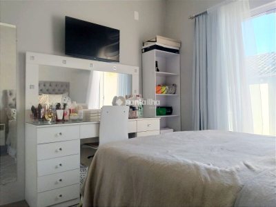 Casa à venda com 187m², 5 quartos, 1 suíte, 2 vagas no bairro Campeche em Florianópolis - Foto 14