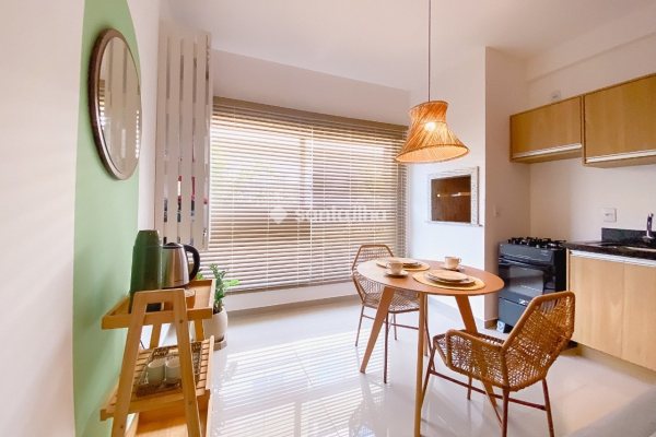 Apartamento para alugar com 37m², 1 quarto, 1 vaga no bairro Ribeirão da Ilha em Florianópolis