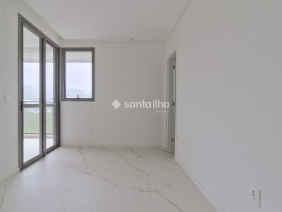 Apartamento à venda com 125m², 3 quartos, 2 suítes, 1 vaga no bairro Cacupé em Florianópolis - Foto 6