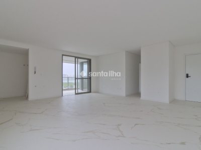 Apartamento à venda com 125m², 3 quartos, 2 suítes, 1 vaga no bairro Cacupé em Florianópolis - Foto 2