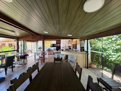 Casa à venda com 222m², 5 quartos, 2 suítes, 4 vagas no bairro Campeche em Florianópolis - Foto 5