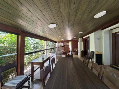 Casa à venda com 222m², 5 quartos, 2 suítes, 4 vagas no bairro Campeche em Florianópolis - Foto 6
