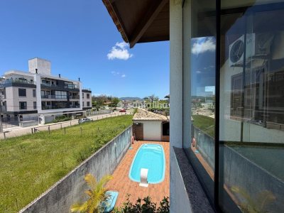 Casa à venda com 222m², 5 quartos, 2 suítes, 4 vagas no bairro Campeche em Florianópolis - Foto 23