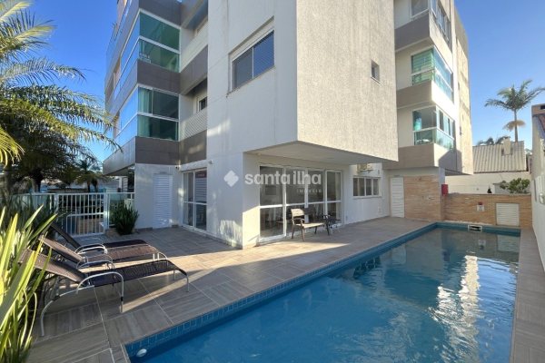 Apartamento para alugar com 120m², 3 quartos, 1 suíte, 2 vagas no bairro Campeche em Florianópolis