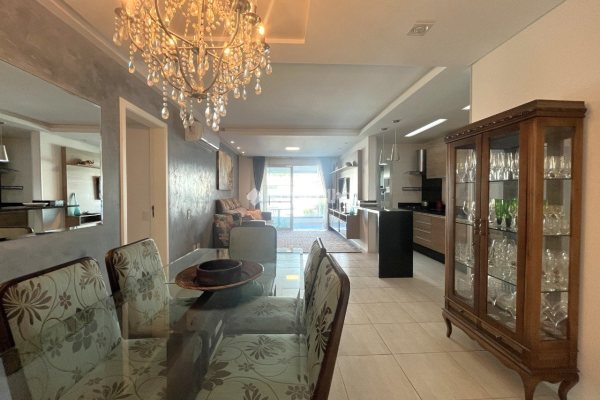 Apartamento para alugar com 120m², 3 quartos, 1 suíte, 2 vagas no bairro Campeche em Florianópolis