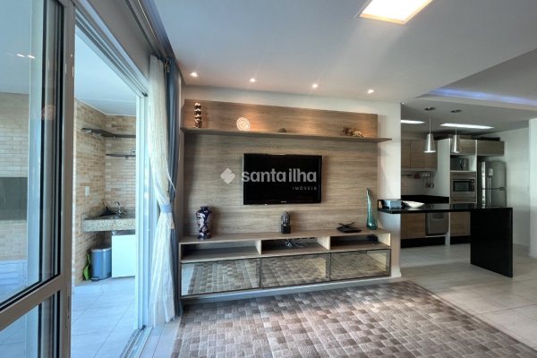 Apartamento para alugar com 120m², 3 quartos, 1 suíte, 2 vagas no bairro Campeche em Florianópolis