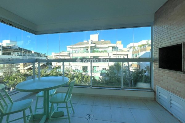 Apartamento para alugar com 120m², 3 quartos, 1 suíte, 2 vagas no bairro Campeche em Florianópolis