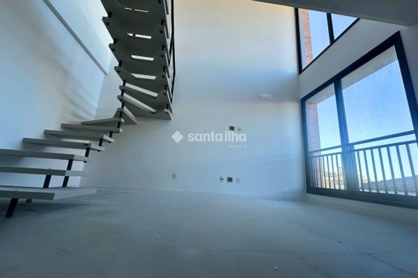 Loft à venda com 39m², 1 quarto, 1 vaga no bairro Ribeirão da Ilha em Florianópolis