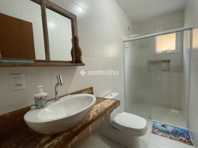 Casa à venda com 160m², 4 quartos, 1 suíte, 4 vagas no bairro Campeche em Florianópolis - Foto 14