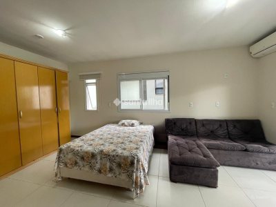 Casa à venda com 160m², 4 quartos, 1 suíte, 4 vagas no bairro Campeche em Florianópolis - Foto 19