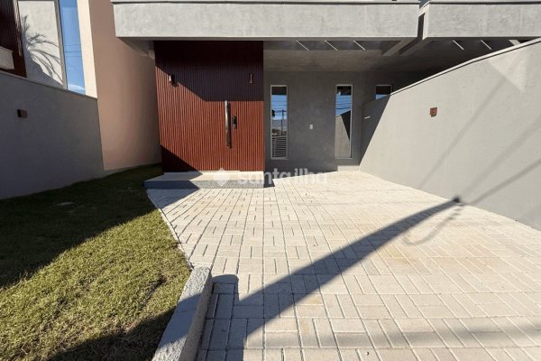 Casa à venda com 102m², 2 quartos, 2 suítes, 1 vaga no bairro Campeche em Florianópolis