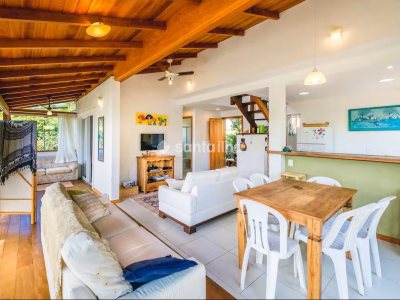 Casa à venda com 315m², 3 quartos, 2 vagas no bairro Lagoa da Conceição em Florianópolis - Foto 4