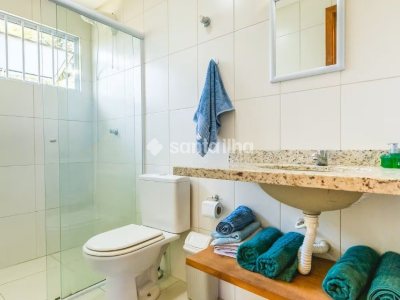 Casa à venda com 315m², 3 quartos, 2 vagas no bairro Lagoa da Conceição em Florianópolis - Foto 20