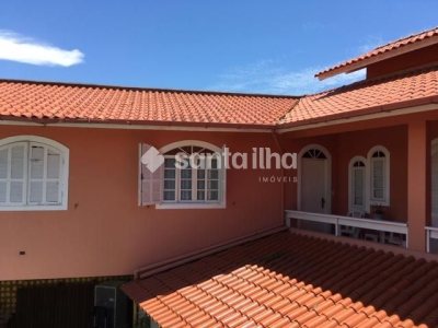 Casa à venda com 360m², 10 quartos, 5 suítes, 5 vagas no bairro Rio Tavares em Florianópolis - Foto 19