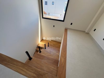 Casa à venda com 220m², 4 quartos, 3 suítes, 3 vagas no bairro Campeche em Florianópolis - Foto 16
