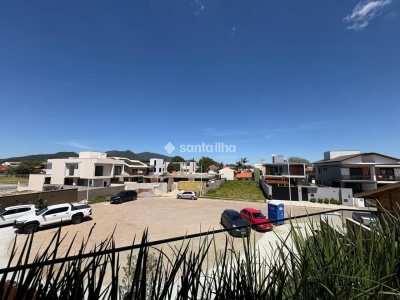 Casa à venda com 220m², 4 quartos, 3 suítes, 3 vagas no bairro Campeche em Florianópolis - Foto 21