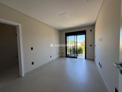Casa à venda com 220m², 4 quartos, 3 suítes, 3 vagas no bairro Campeche em Florianópolis - Foto 28