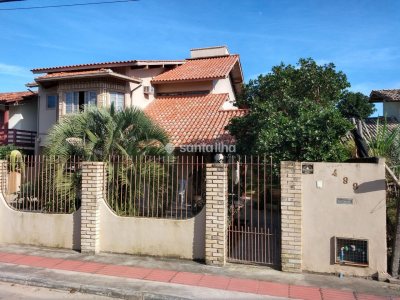 Casa à venda com 217m², 4 quartos, 3 suítes, 2 vagas no bairro Campeche em Florianópolis - Foto 2