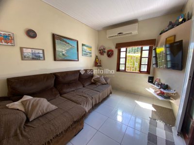 Casa à venda com 119m², 3 quartos, 1 suíte, 2 vagas no bairro Campeche em Florianópolis - Foto 3