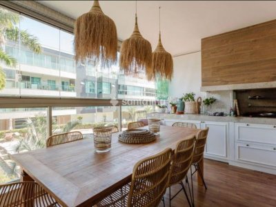 Apartamento à venda com 253m², 3 quartos, 2 suítes, 4 vagas no bairro Campeche em Florianópolis - Foto 11