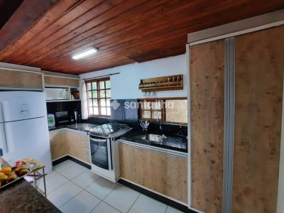 Casa à venda com 160m², 4 quartos, 1 suíte, 3 vagas no bairro Campeche em Florianópolis - Foto 12