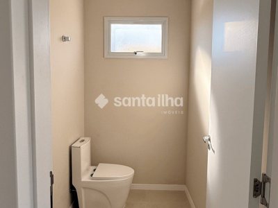 Casa à venda com 136m², 3 quartos, 1 suíte, 1 vaga no bairro Campeche em Florianópolis - Foto 8