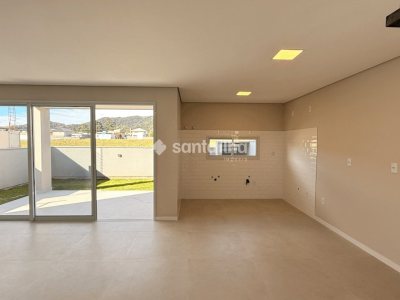 Casa à venda com 136m², 3 quartos, 1 suíte, 1 vaga no bairro Campeche em Florianópolis - Foto 18