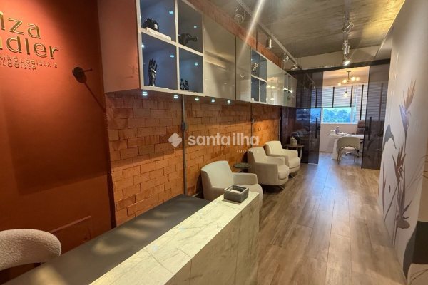 Sala/Conjunto à venda com 38m², 1 vaga no bairro Rio Tavares em Florianópolis