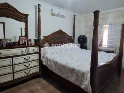 Casa à venda com 304m², 5 quartos, 1 suíte, 4 vagas no bairro Tapera da Base em Florianópolis - Foto 26