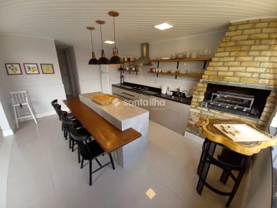 Casa à venda com 140m², 3 quartos, 3 suítes, 3 vagas no bairro Campeche em Florianópolis - Foto 14