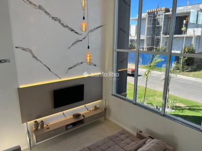 Casa em Condomínio à venda com 360m², 4 quartos, 4 suítes, 4 vagas no bairro Campeche em Florianópolis - Foto 2