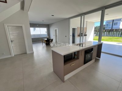 Casa em Condomínio à venda com 360m², 4 quartos, 4 suítes, 4 vagas no bairro Campeche em Florianópolis - Foto 9