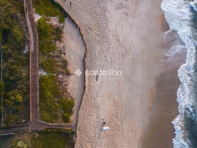 Casa para alugar ou comprar com 276m², 5 quartos, 1 suíte, 4 vagas no bairro Campeche em Florianópolis - Foto 16