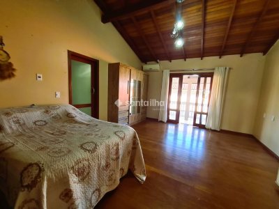 Casa à venda com 521m², 5 quartos, 3 suítes, 4 vagas no bairro Morro das Pedras em Florianópolis - Foto 22