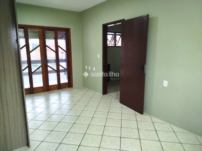 Casa para alugar com 152m², 2 quartos, 1 suíte, 3 vagas no bairro Campeche em Florianópolis - Foto 7