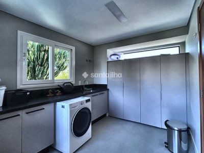 Casa em Condomínio para alugar ou comprar com 431m², 4 quartos, 4 suítes, 4 vagas no bairro Rio Tavares em Florianópolis - Foto 8