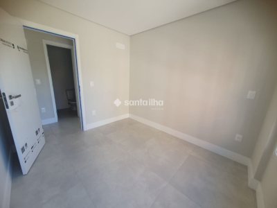 Apartamento à venda com 59m², 2 quartos, 1 suíte, 1 vaga no bairro Pantanal em Florianópolis - Foto 9