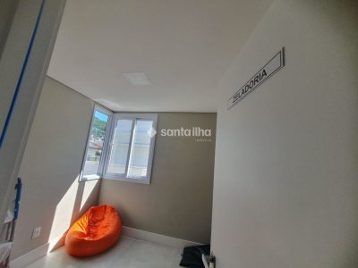 Apartamento à venda com 59m², 2 quartos, 1 suíte, 1 vaga no bairro Pantanal em Florianópolis - Foto 19