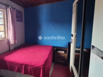 Casa à venda com 103m², 3 quartos, 1 suíte, 2 vagas no bairro Rio Tavares em Florianópolis - Foto 10