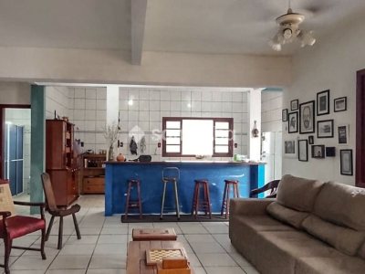 Casa à venda com 180m², 3 quartos, 1 suíte, 2 vagas no bairro Campeche em Florianópolis - Foto 7