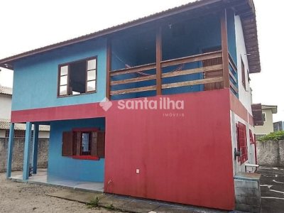 Casa à venda com 180m², 3 quartos, 1 suíte, 2 vagas no bairro Campeche em Florianópolis - Foto 4