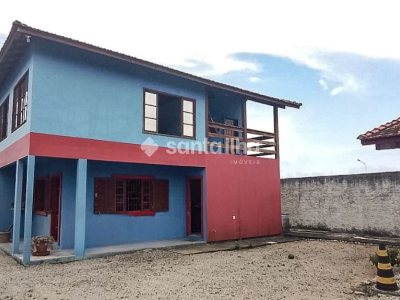 Casa à venda com 180m², 3 quartos, 1 suíte, 2 vagas no bairro Campeche em Florianópolis - Foto 3