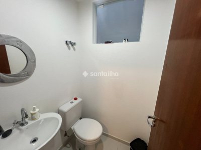 Casa à venda com 114m², 3 quartos, 1 suíte, 2 vagas no bairro Campeche em Florianópolis - Foto 15